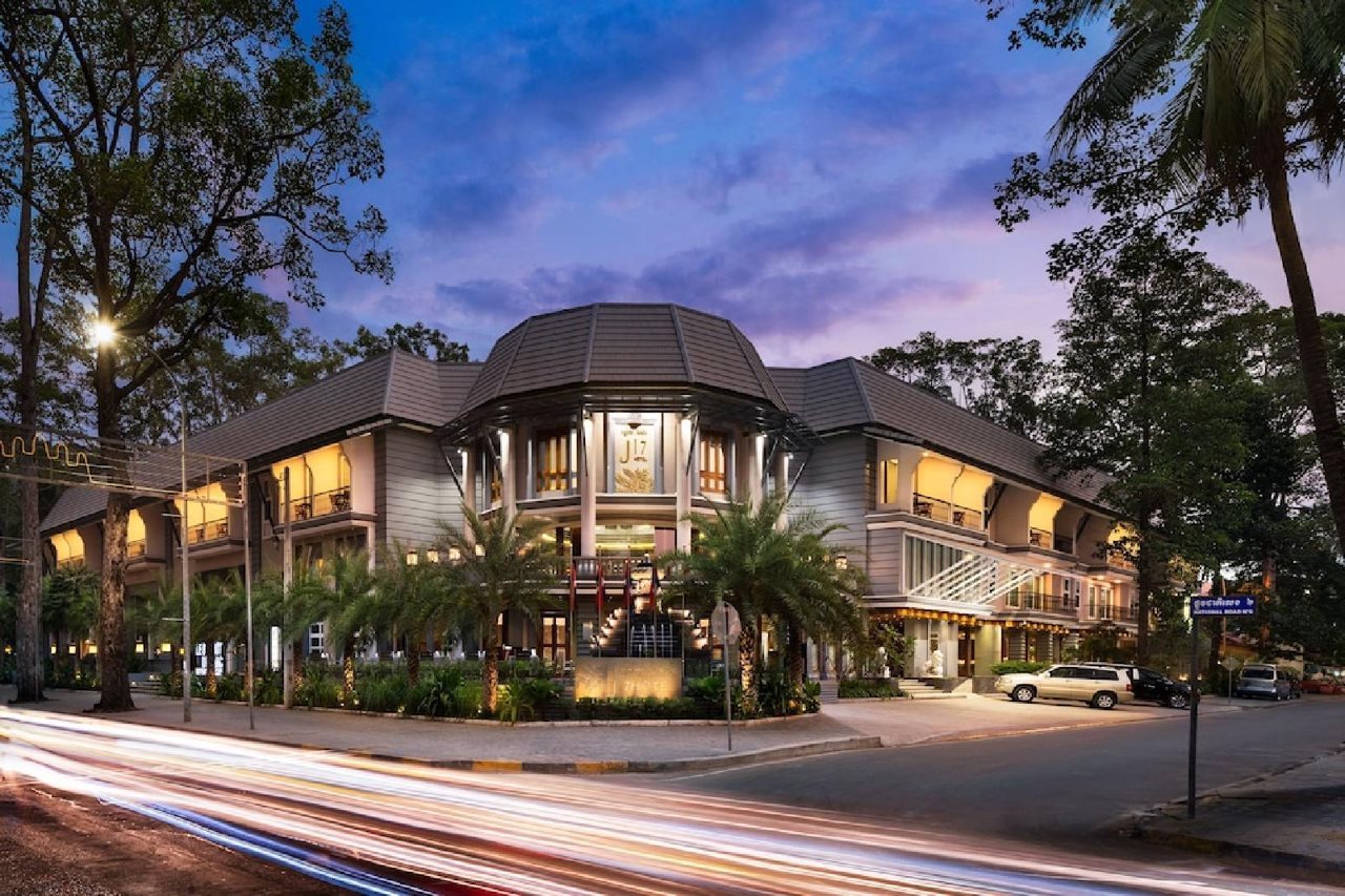 J7 Angkor Hotel