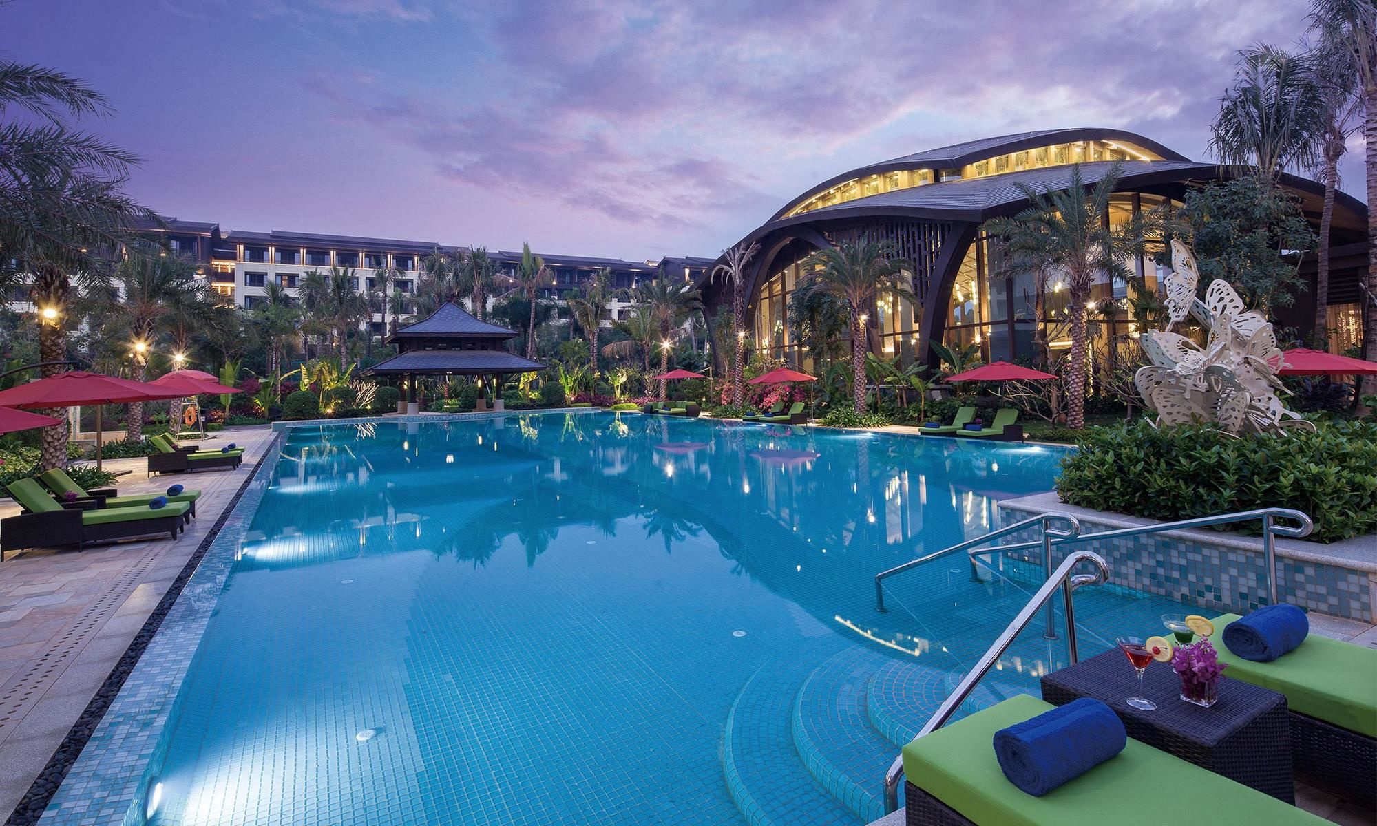 Doubletree Resort By Hilton Xishuangbanna in Jinghong!