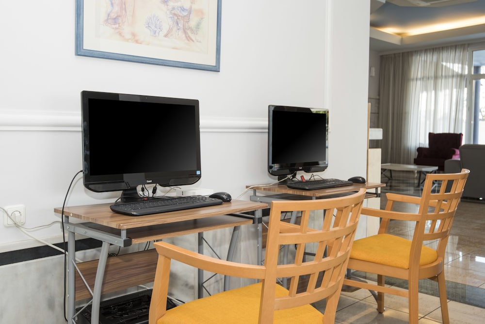 Kosta Palace City Hotel