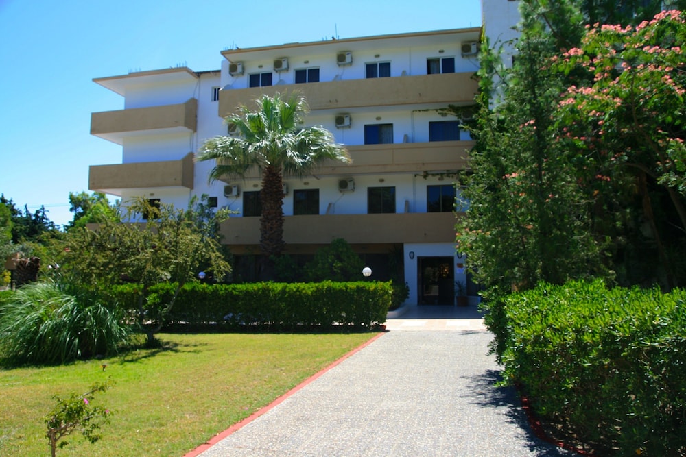 Cabu Hotel Adults Only