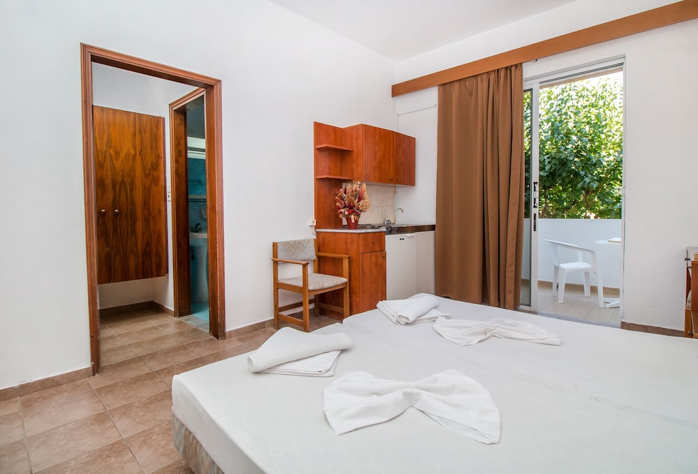 Cabu Hotel Adults Only