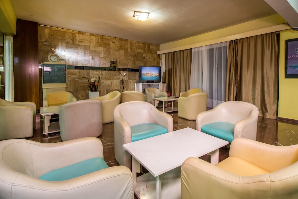 Cabu Hotel Adults Only