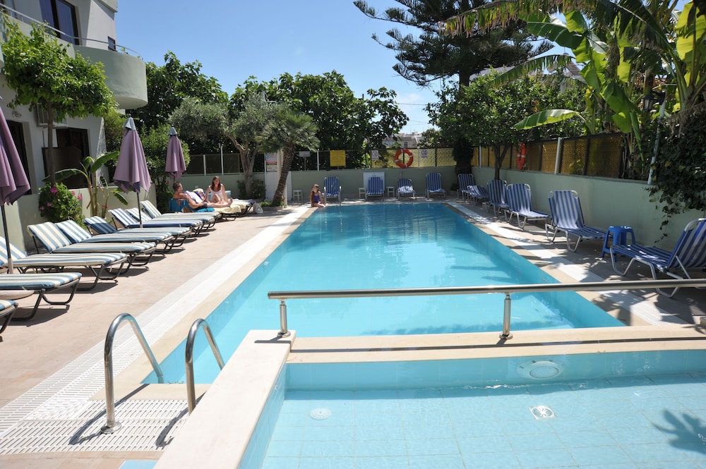 Anseli Hotel Apartments And Studios