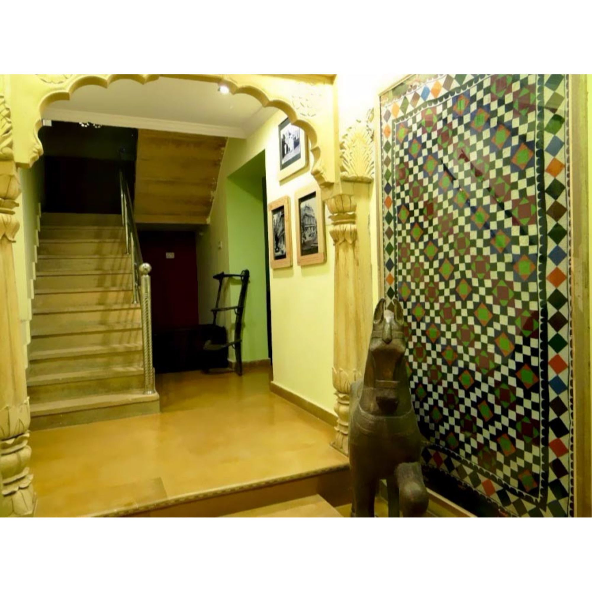 Vista Rooms at Amar Sagar Gate