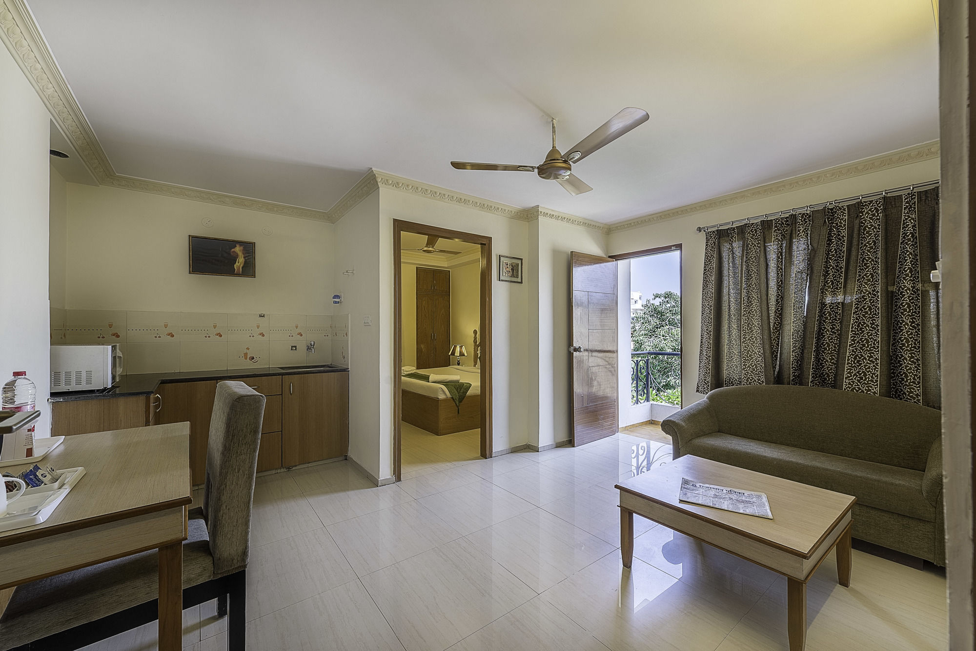 Treebo Woodsvilla Suites
