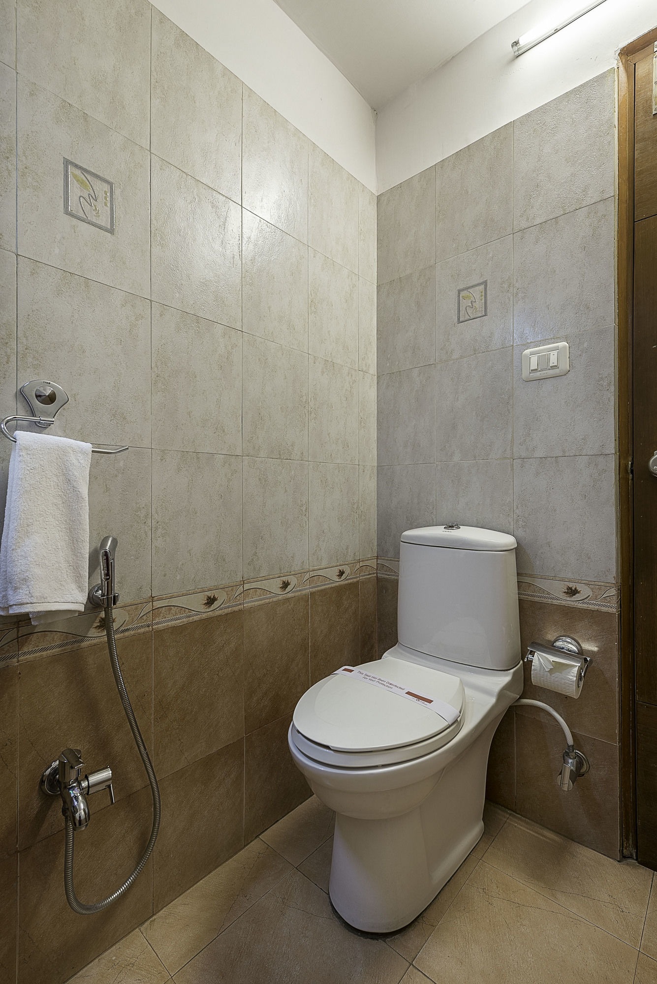 Treebo Woodsvilla Suites