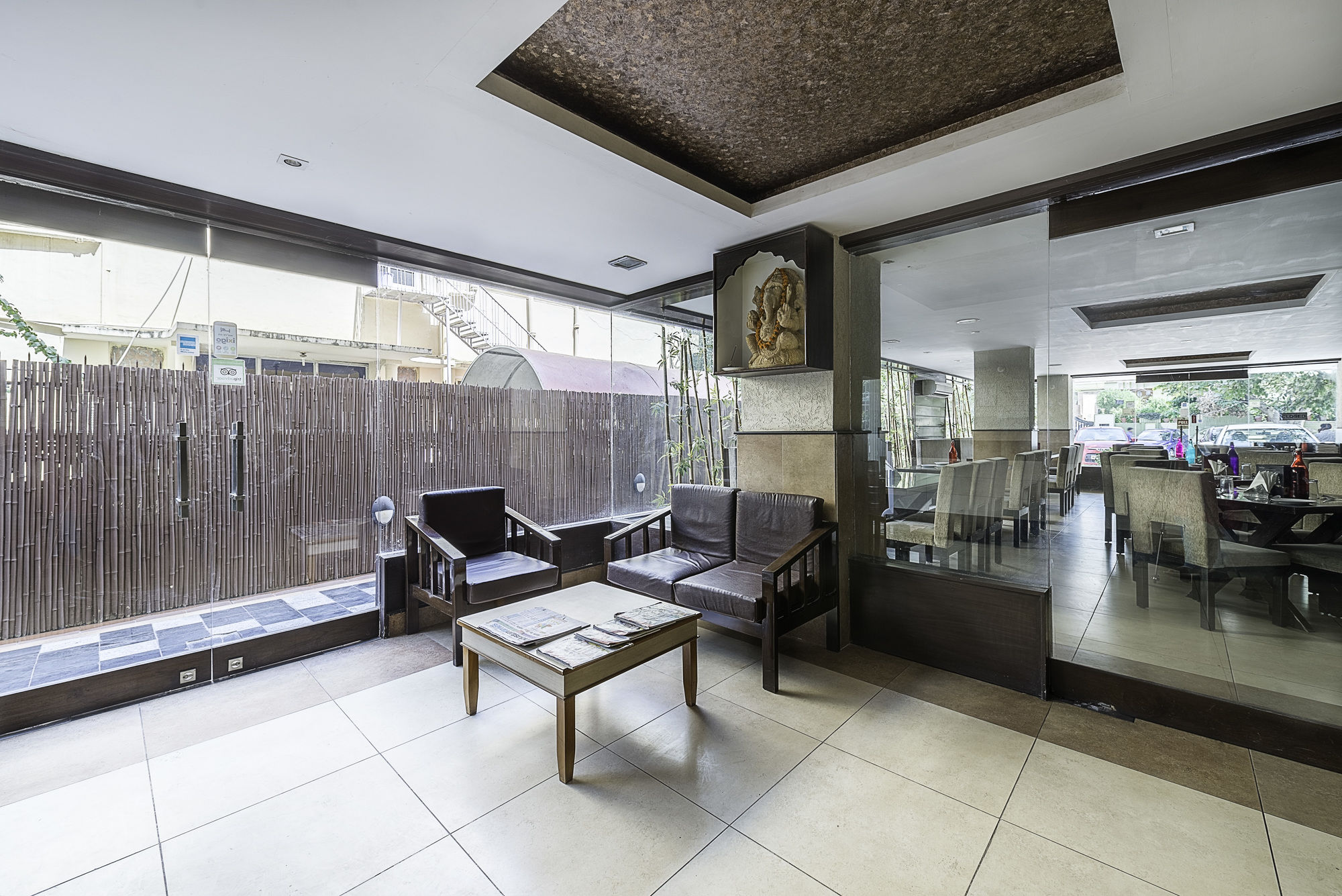 Treebo Woodsvilla Suites
