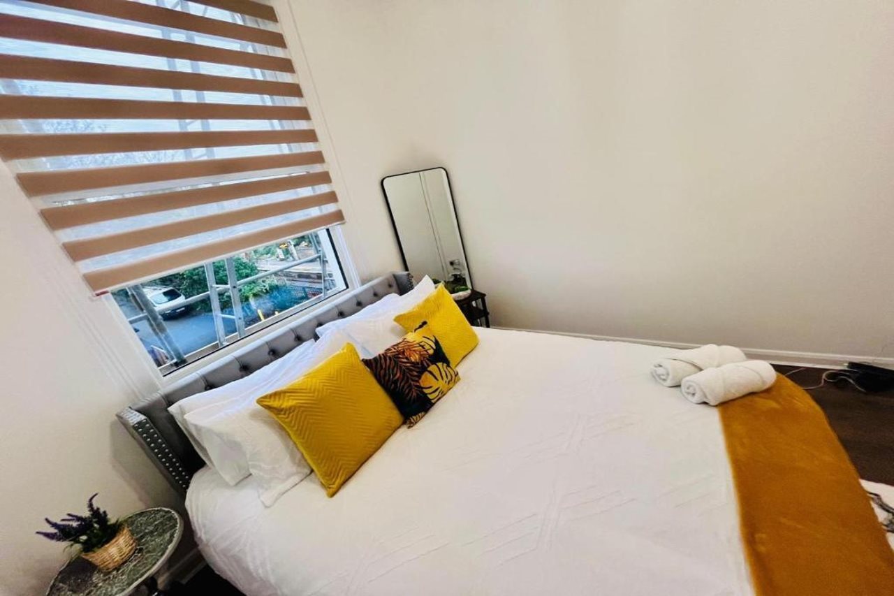 OYO Dalston Luxe Studios