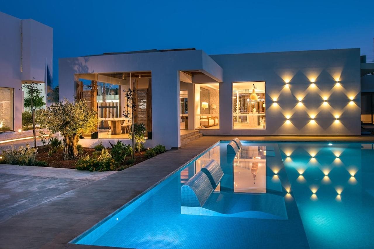 Paralos Lifestyle Beach