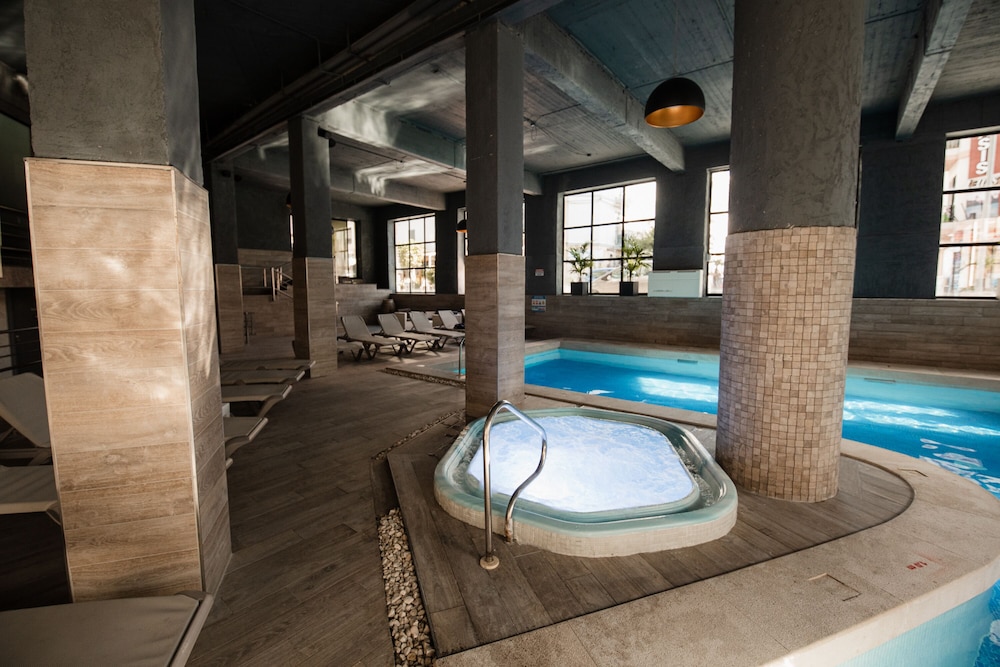 Pebbles Resort
