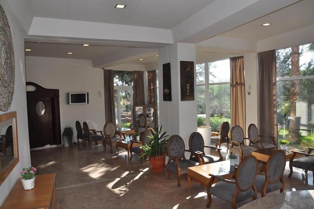 Sempati Hotel