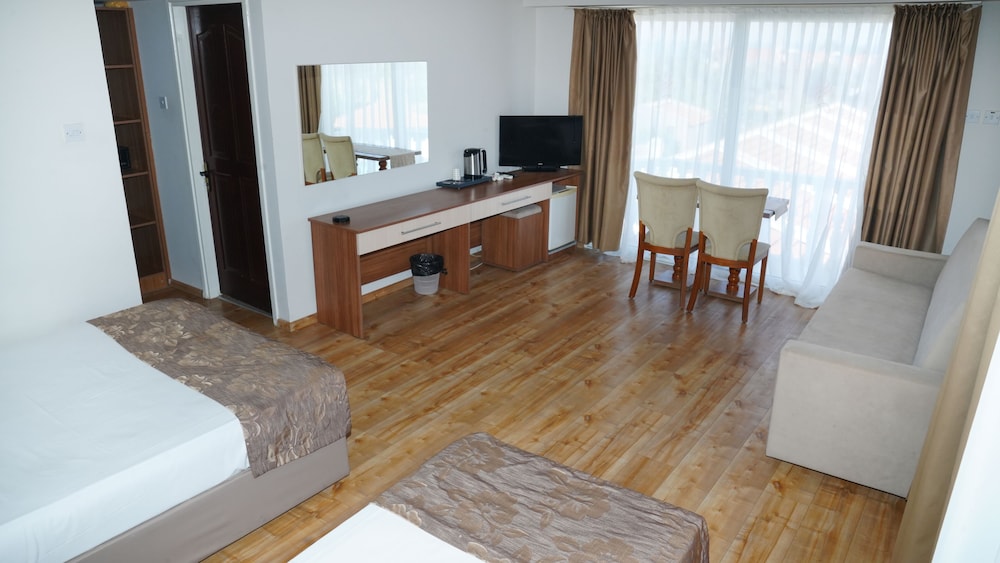 Sempati Hotel