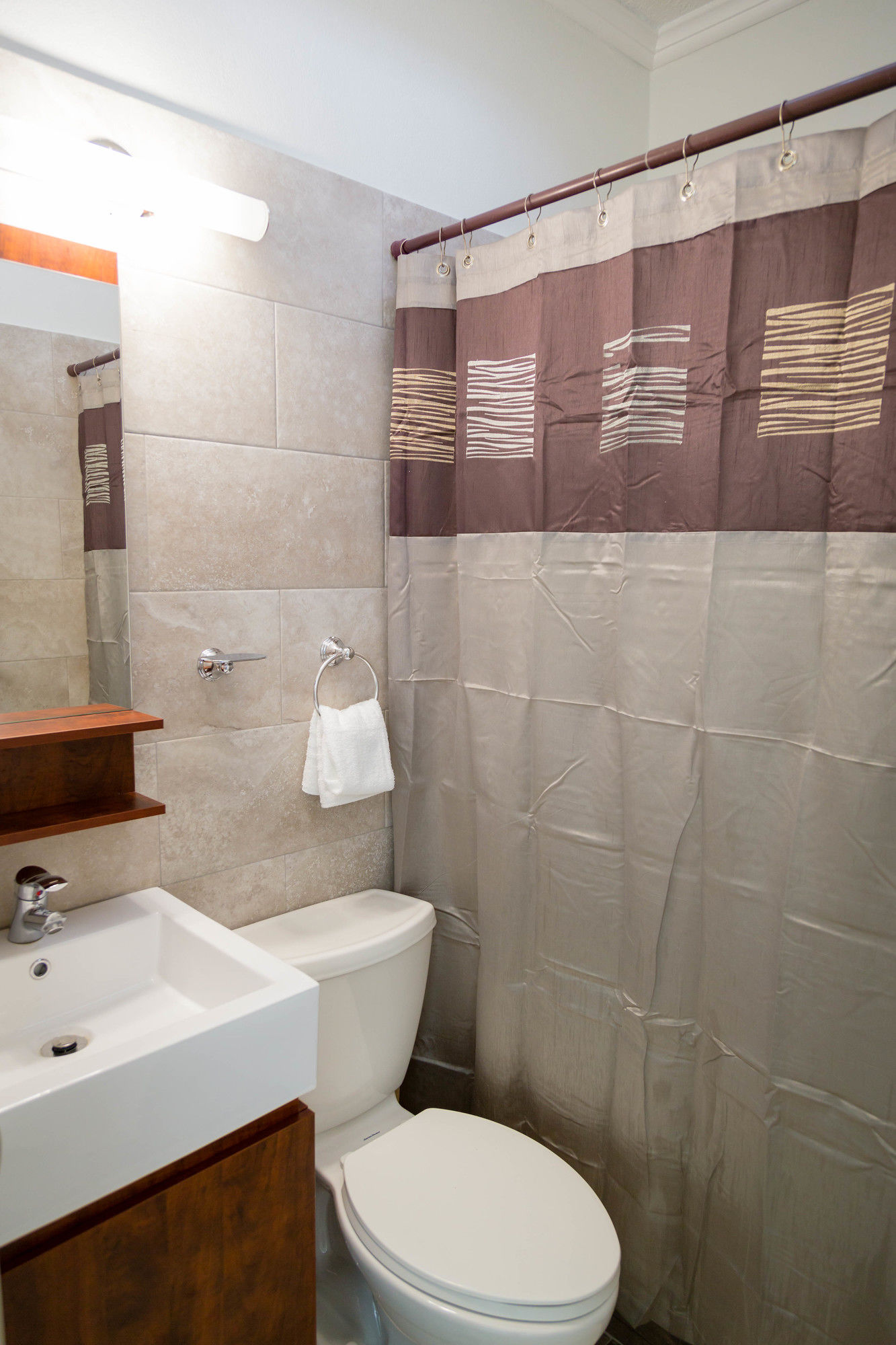 Centrally Located Guest Apartments