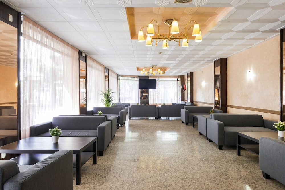 Marisol Hotel
