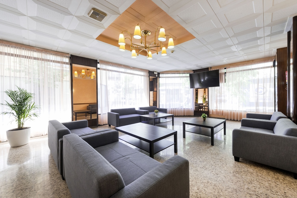 Marisol Hotel