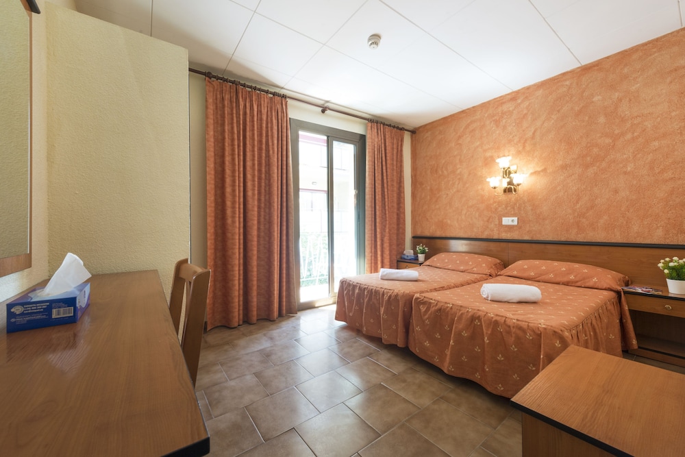 Marisol Hotel