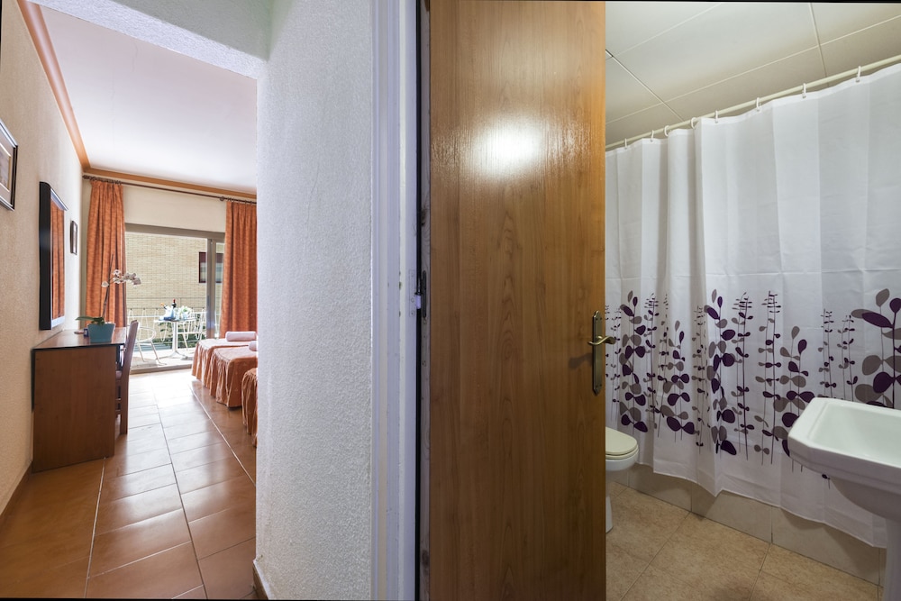 Marisol Hotel