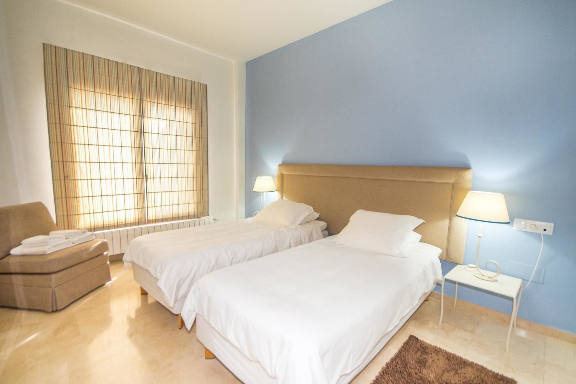 Villa With 5 Bedrooms in Banos Y Mendigo, With Private Pool, Furnished