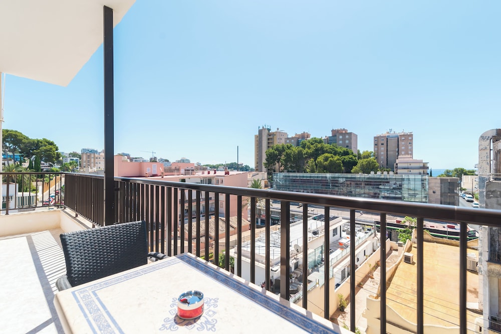 Lis Hotel