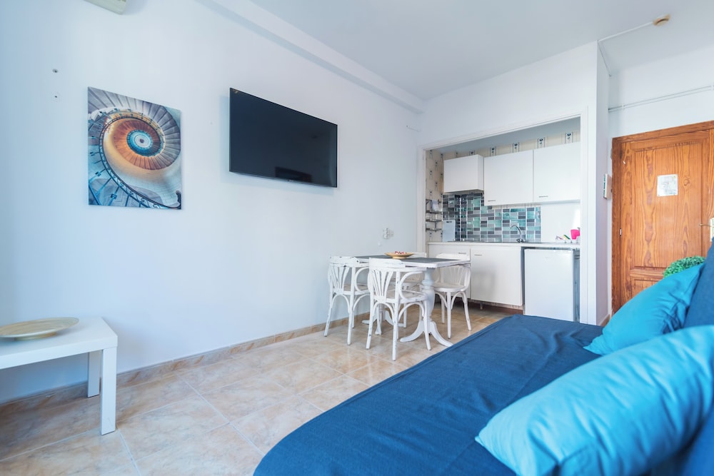 Lis Hotel
