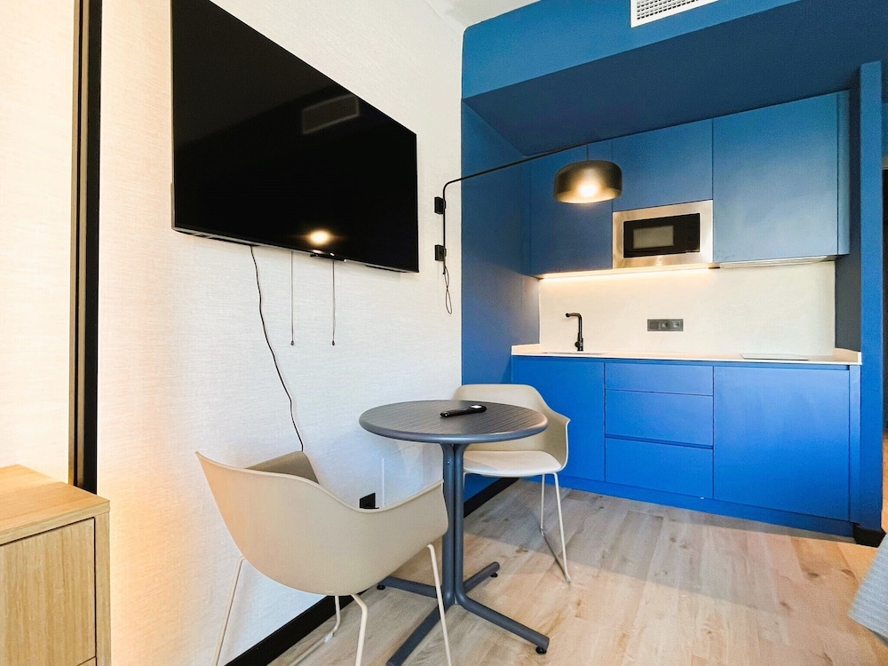 Lis Hotel