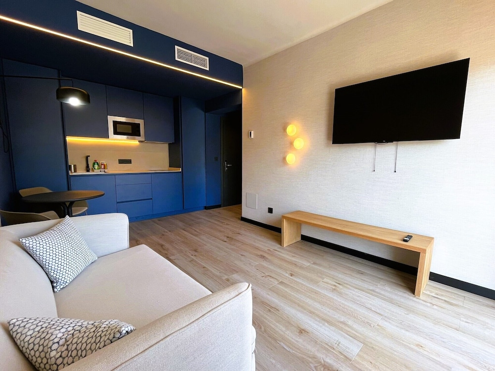 Lis Hotel