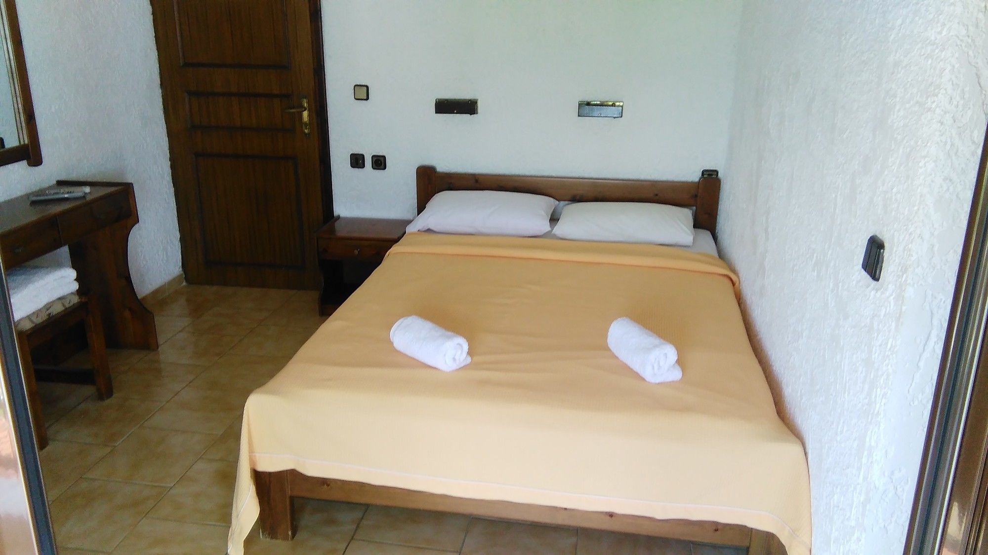 Hotel Lefkes
