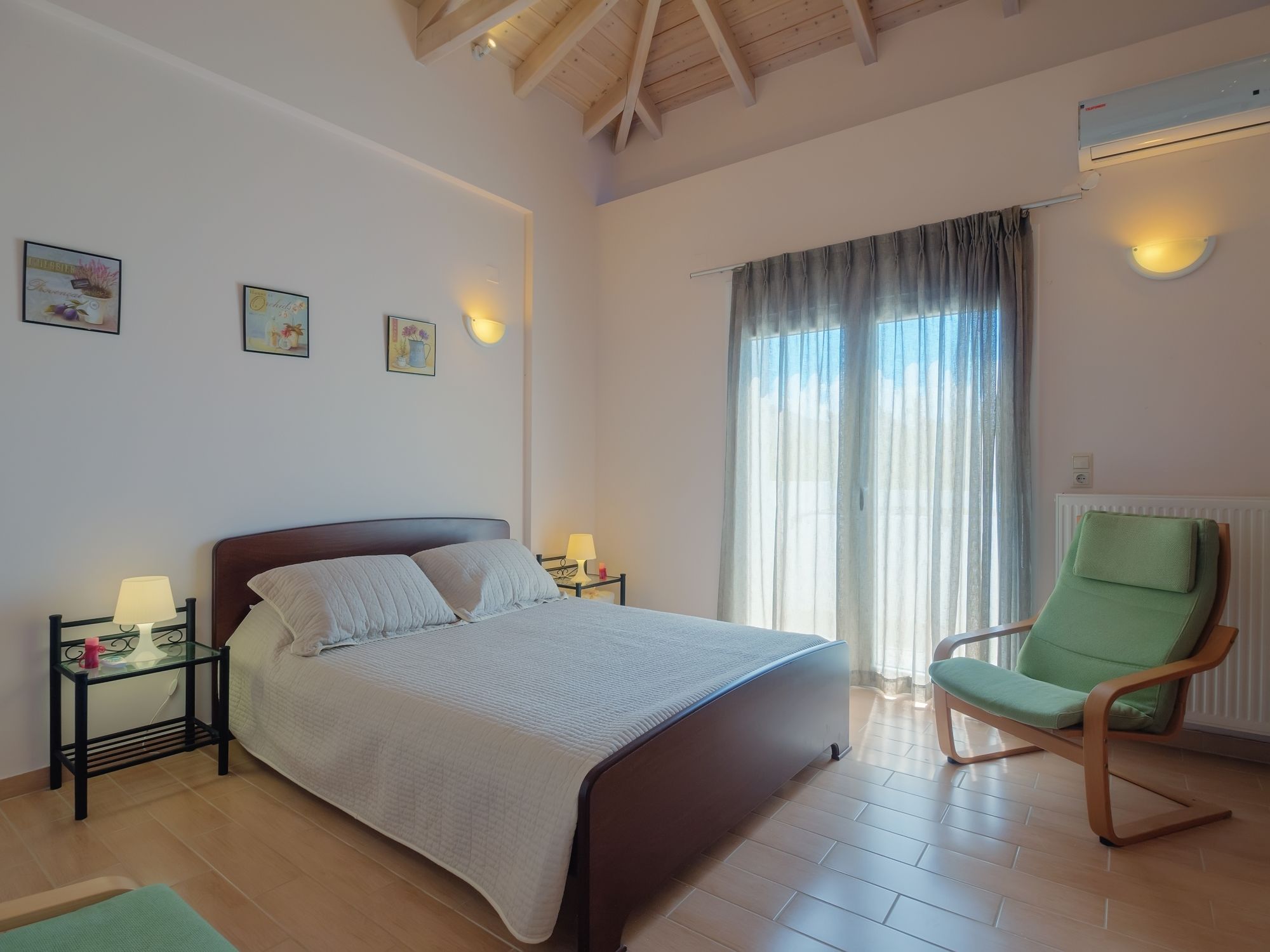 Romantic Evas Cottage