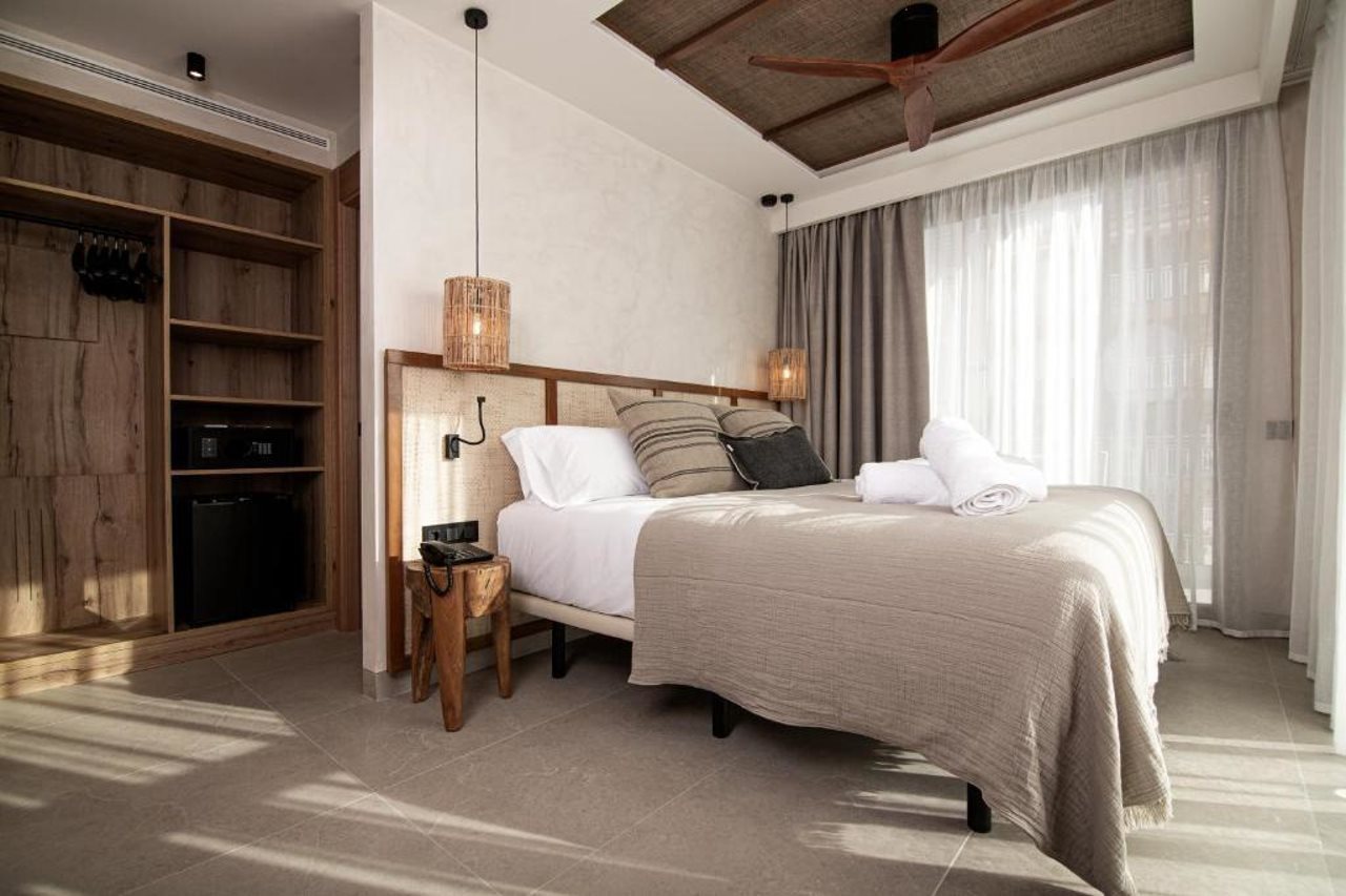 Hotel Urania Arenal