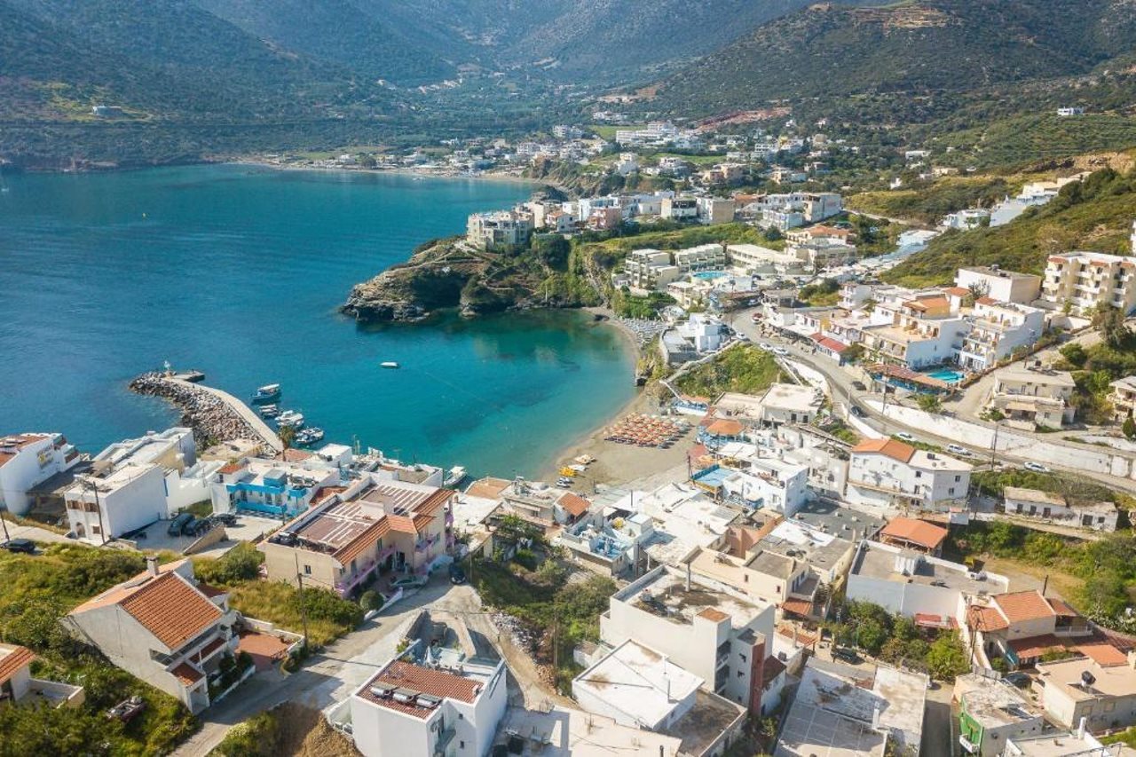 Akrogiali Apart Hotel