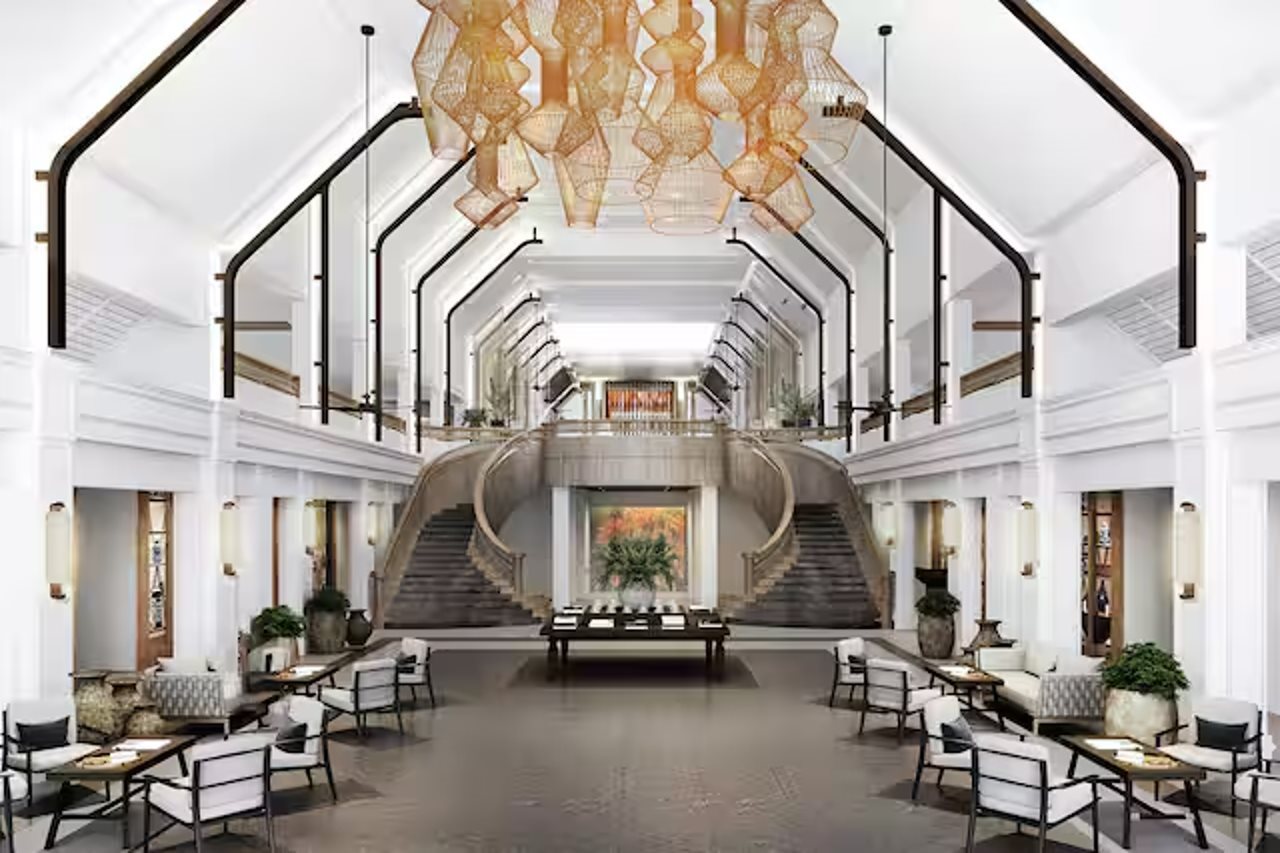 Kahavadi Chiang Rai, Curio Collection by Hilton