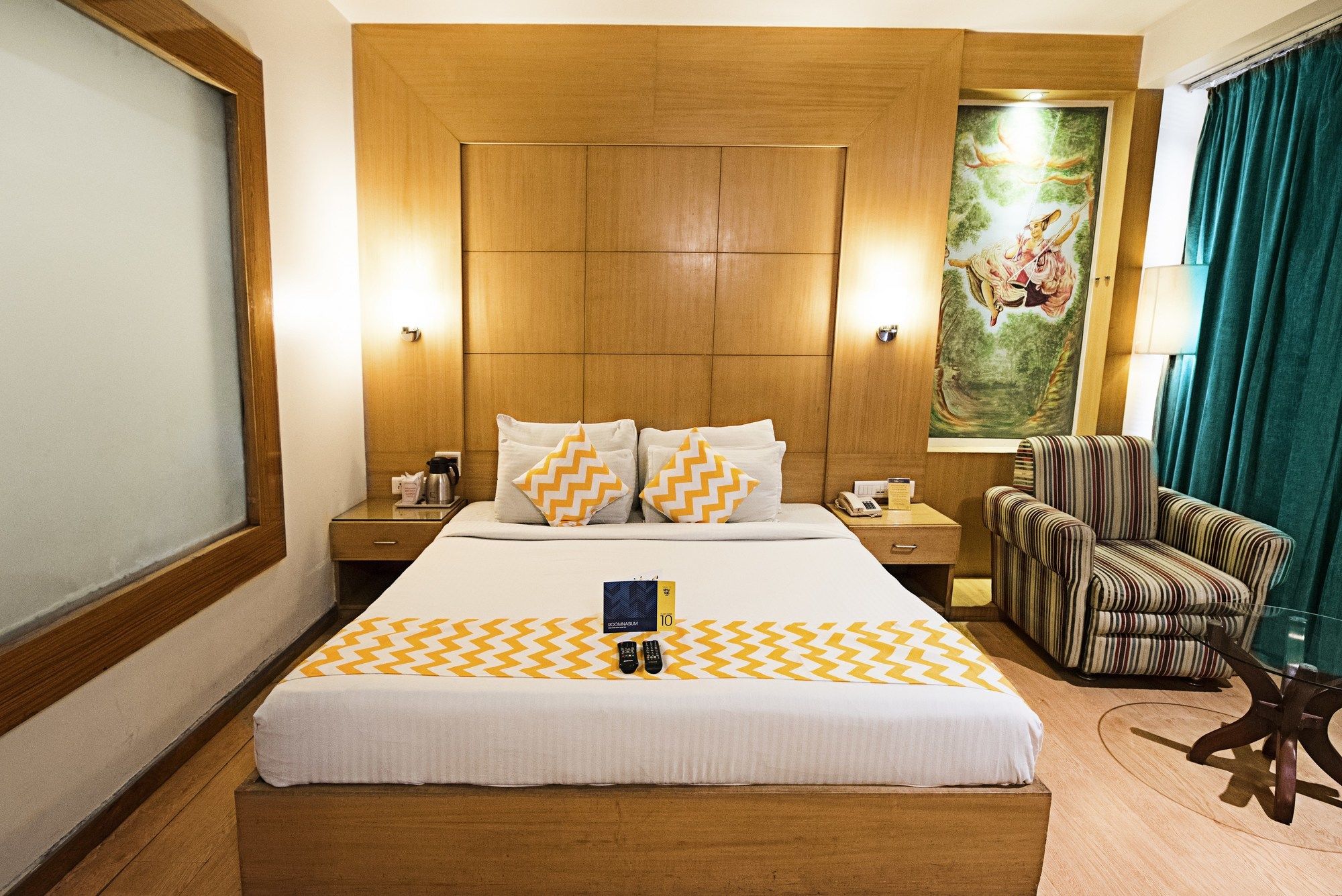 FabHotel Royal CM Bani Park