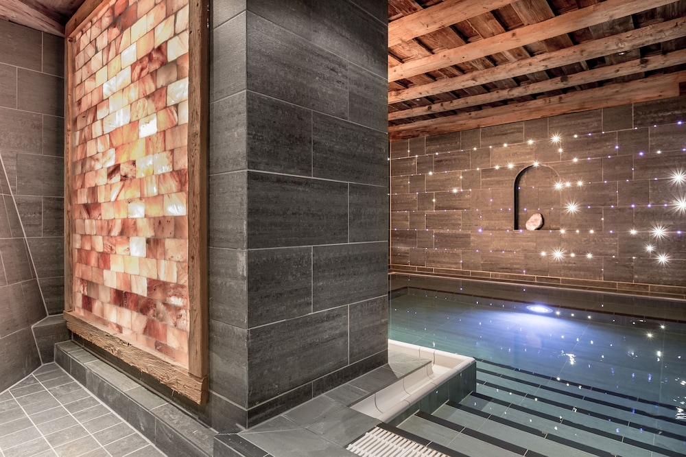 Aqua Dome (Tirol Therme)