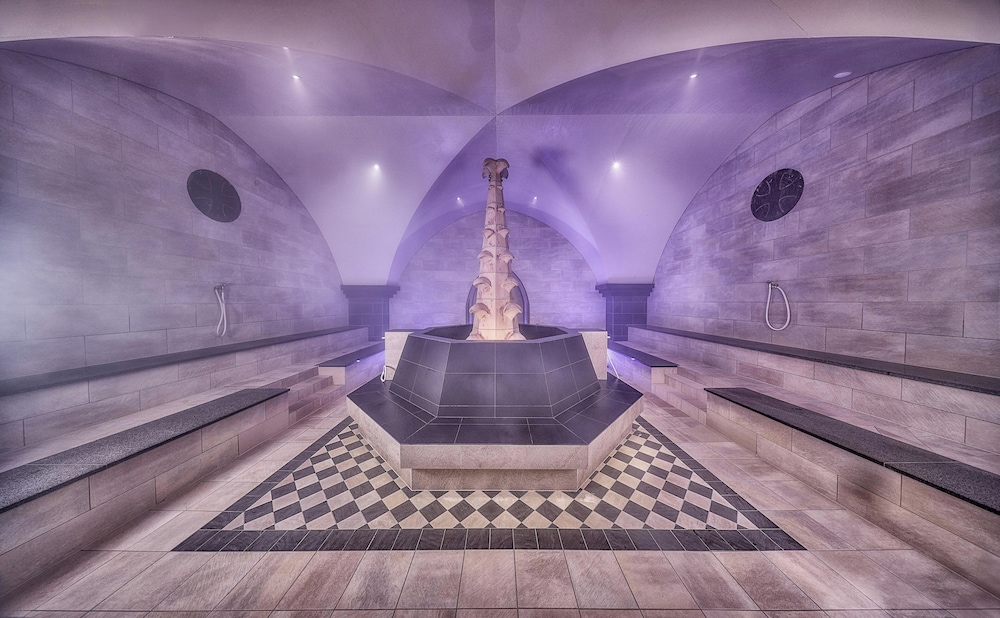 Aqua Dome (Tirol Therme)