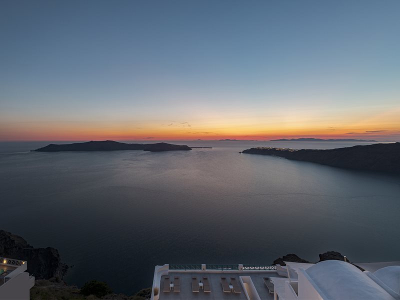 Afroessa Hotel by Caldera Houses