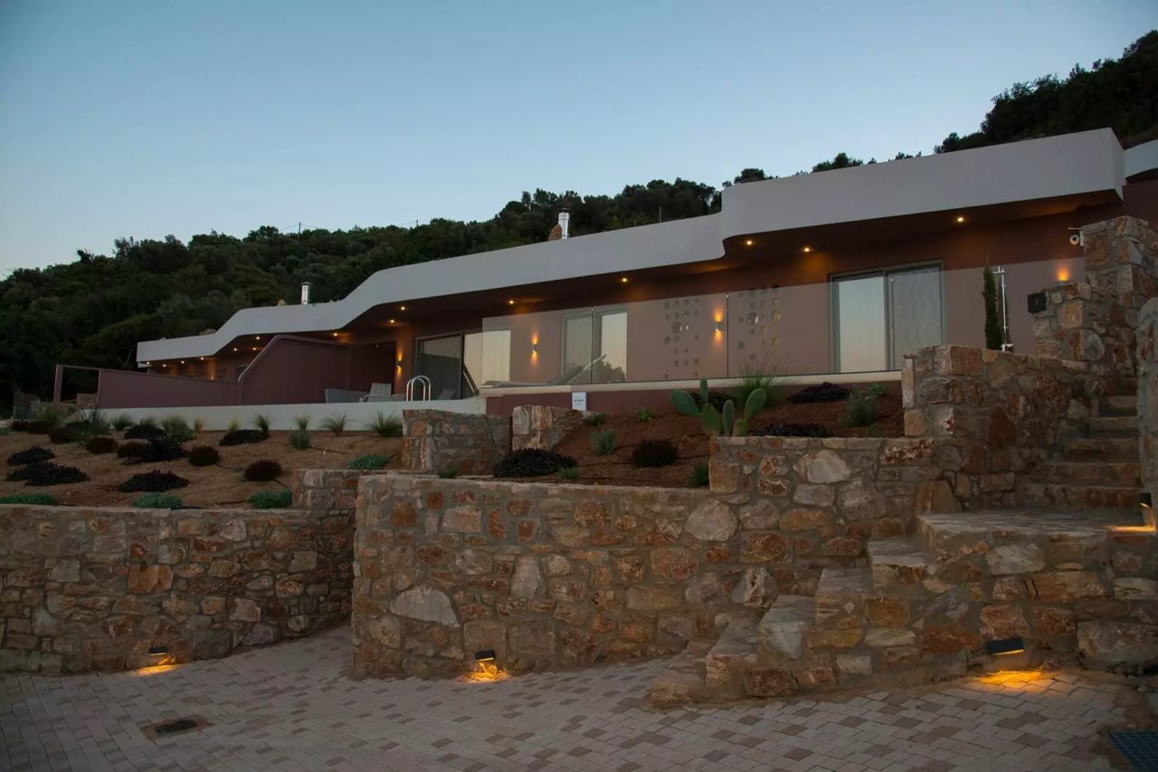 Plethora Luxury Suites