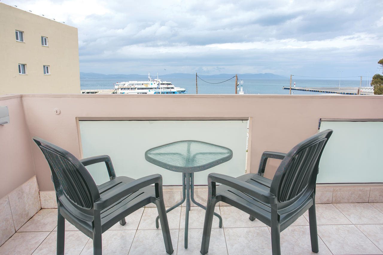 Kosta Palace City Hotel