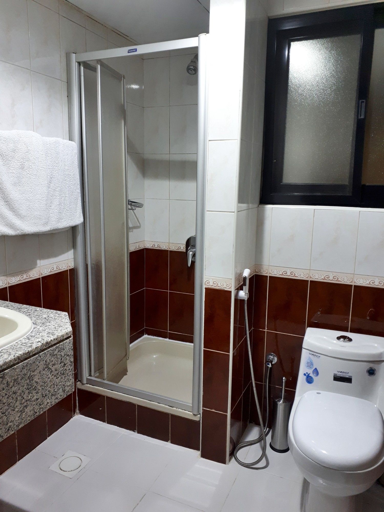 Royal Garden Hotel