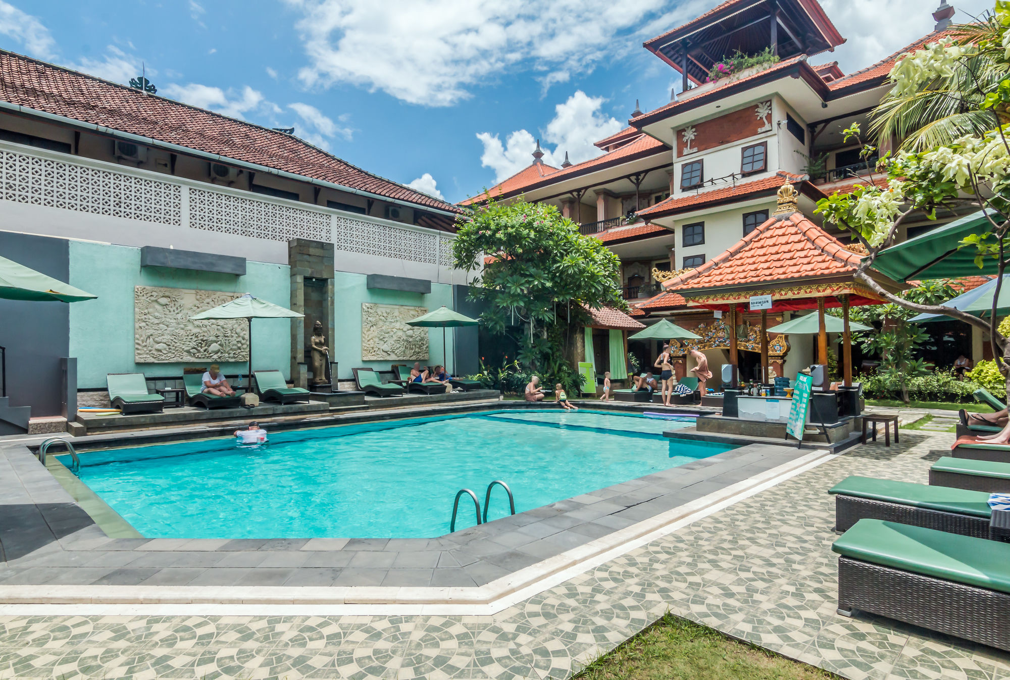 ZEN Rooms Legian Poppies One