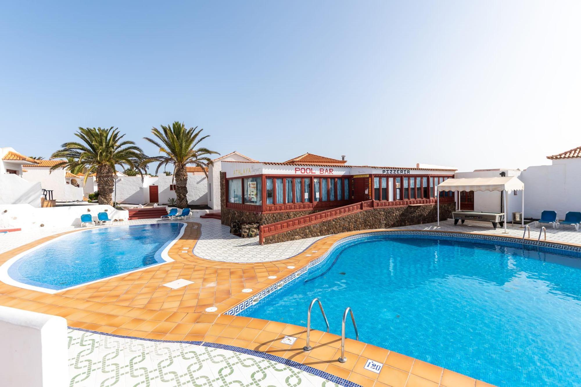 Bungalows Castillo Club Lake