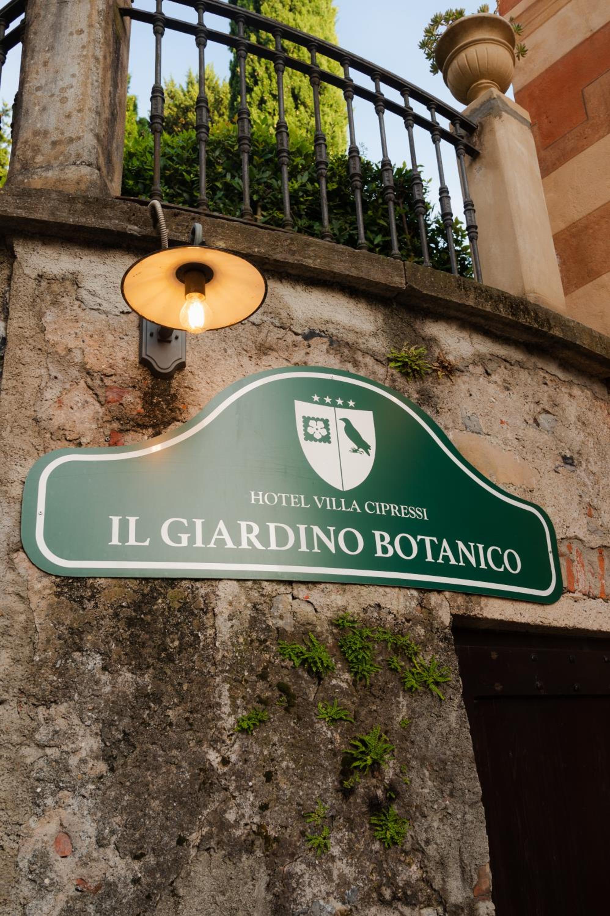 Hotel Villa Cipressi
