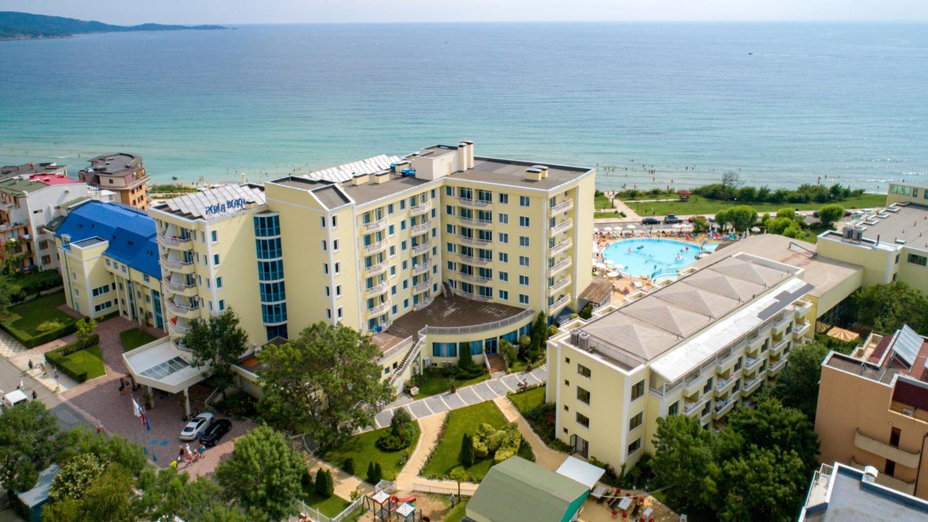 Perla Beach Hotel III