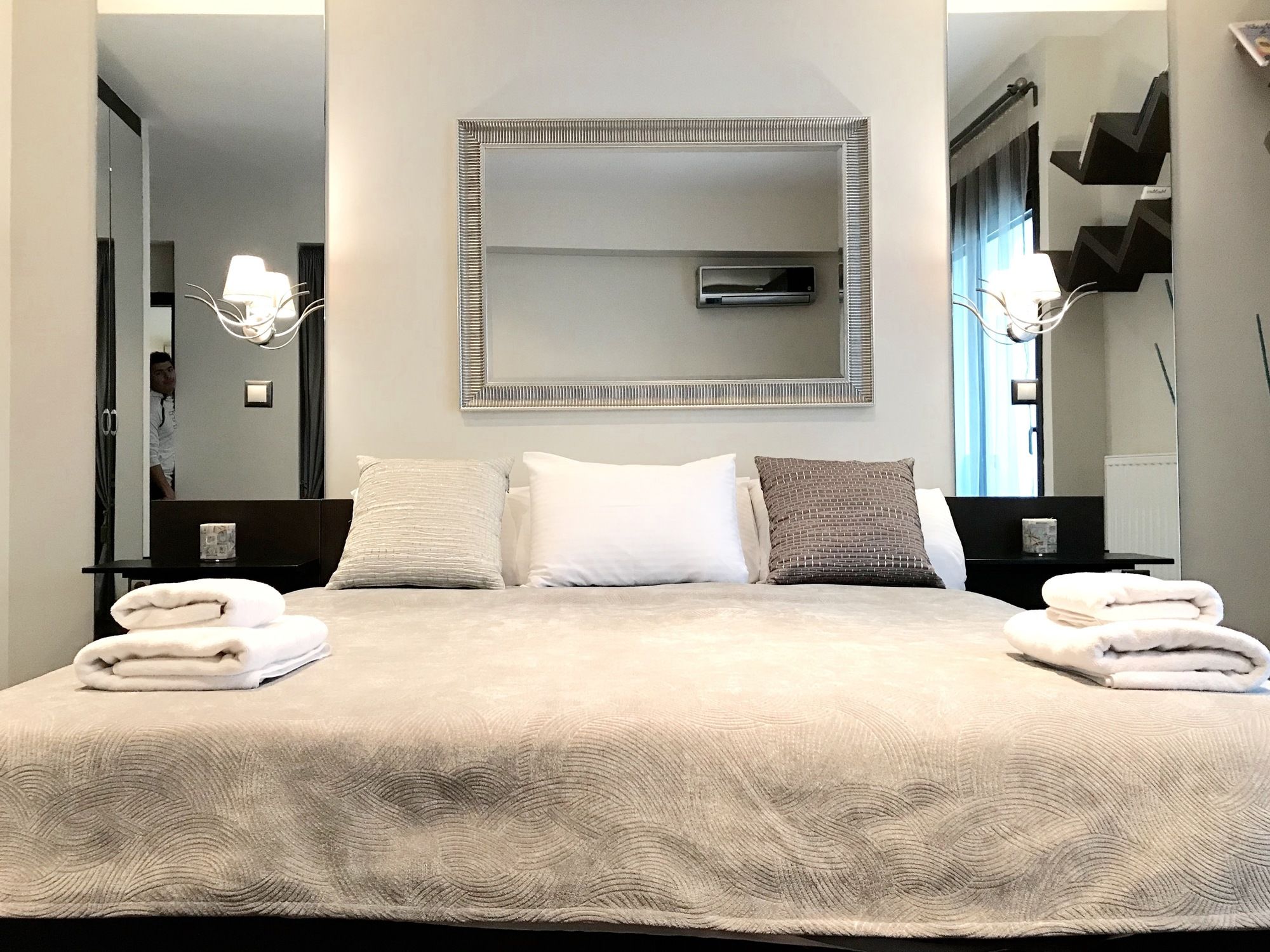 Athens Luxury Suites