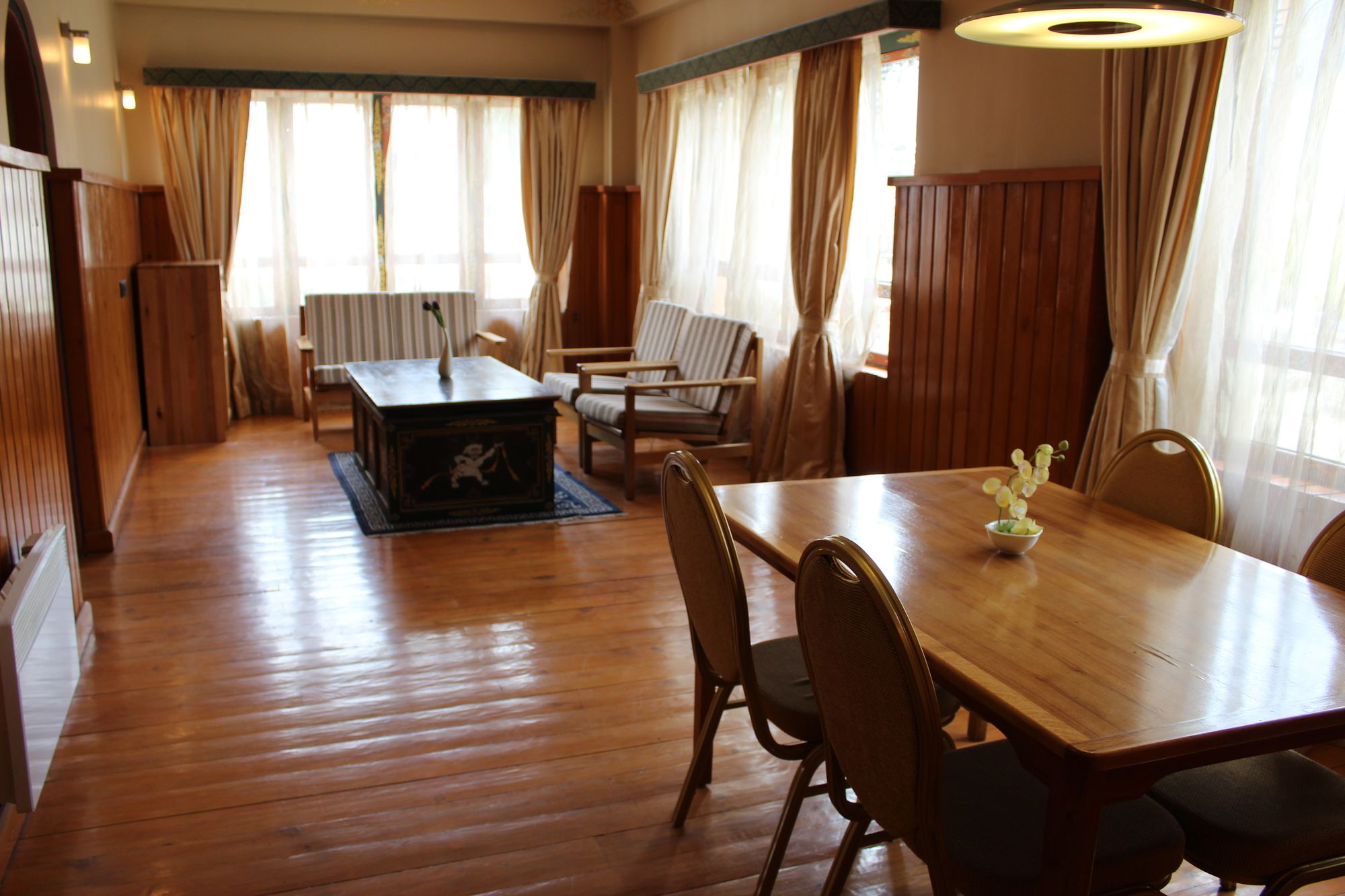 Pedling Hotel