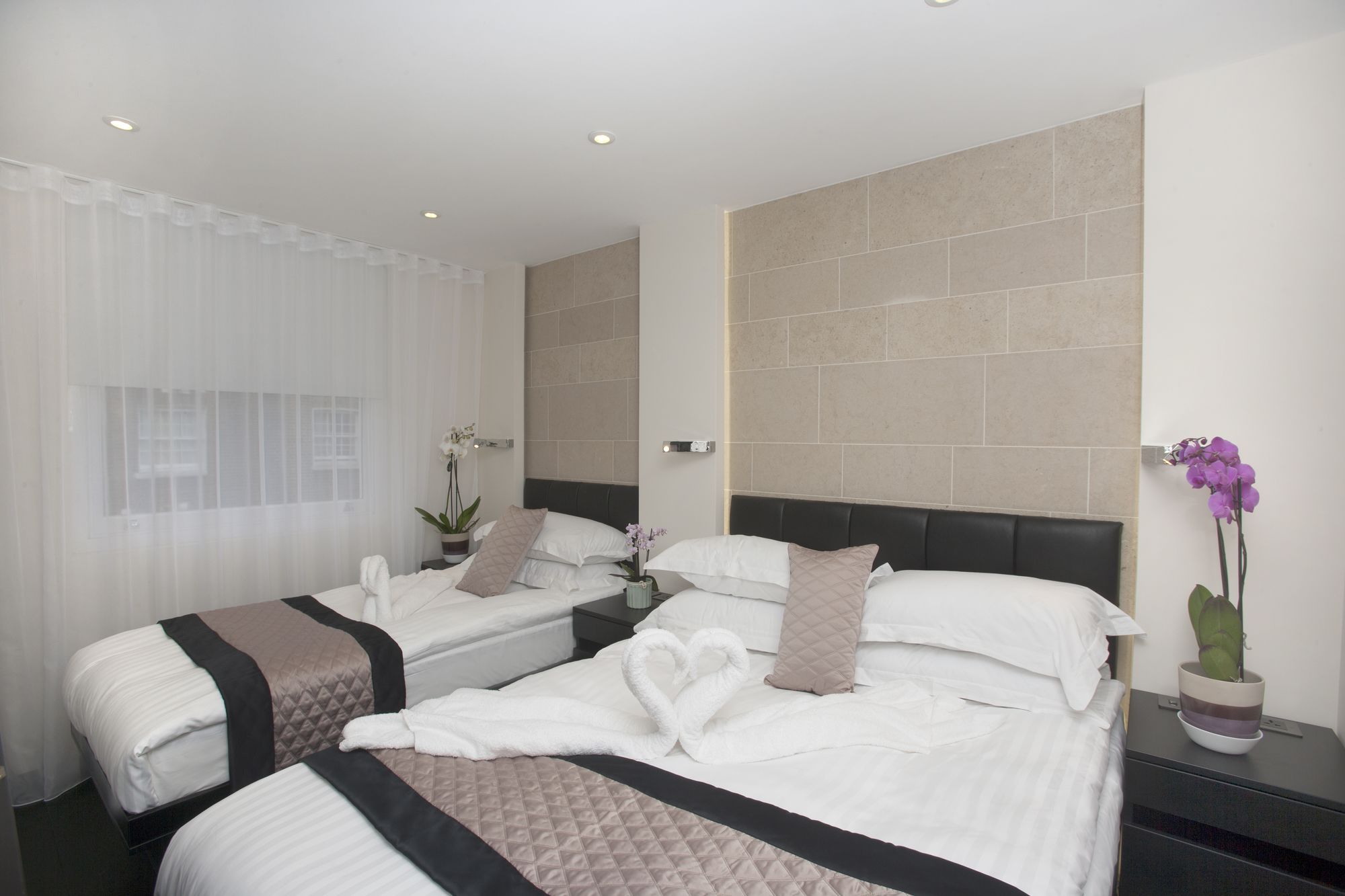 NOX Golders Green 4