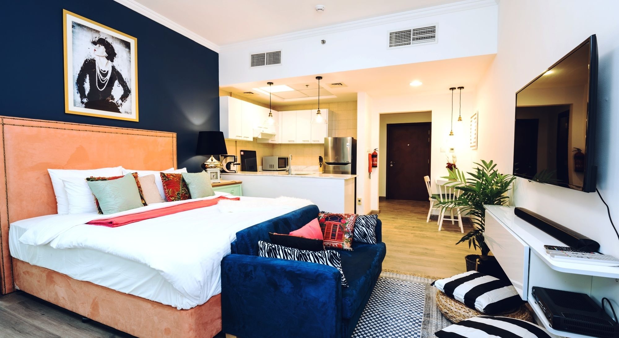 One Perfect Stay - Burj Al Nujoom