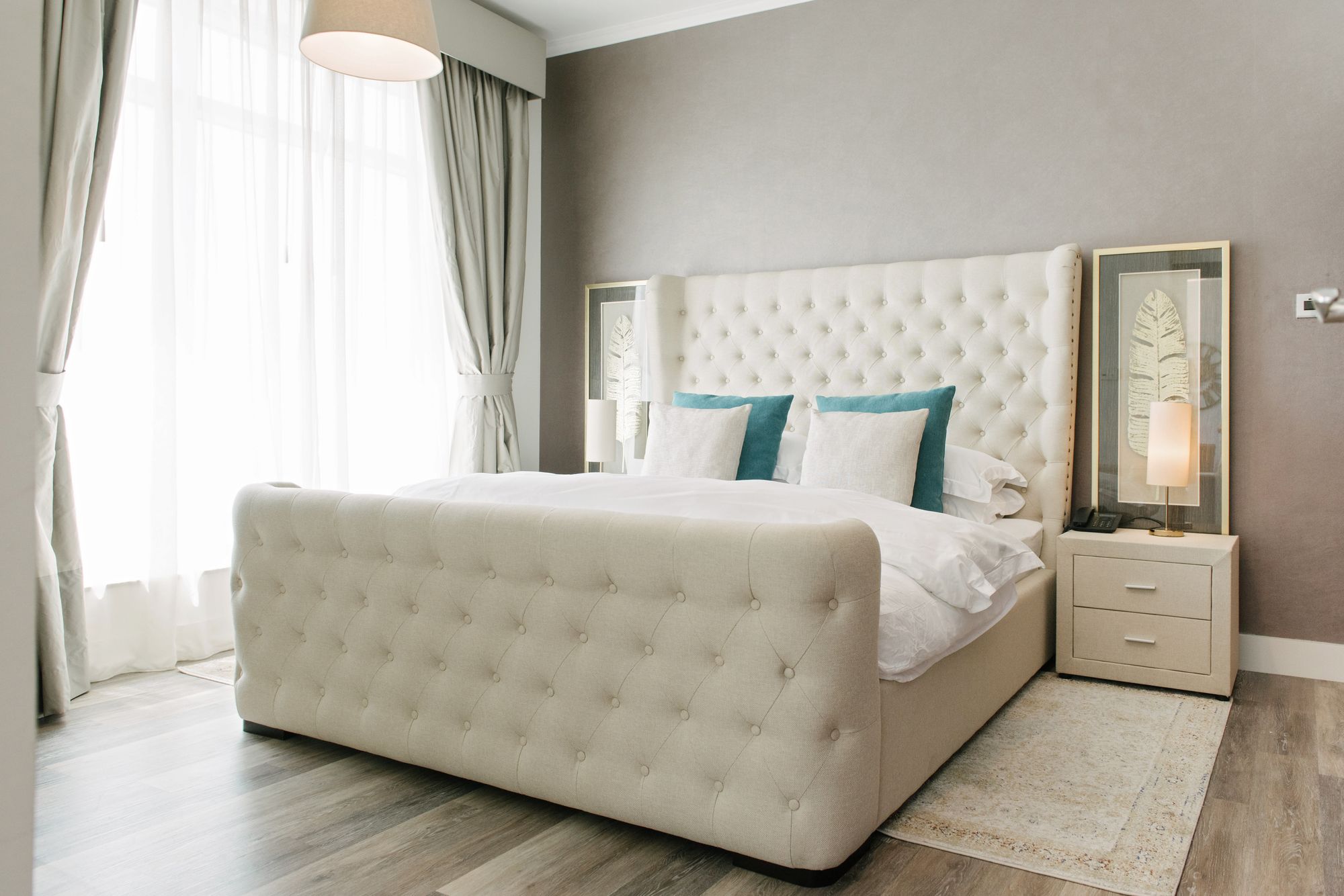 Faraway Homes - Burj Views Luxury
