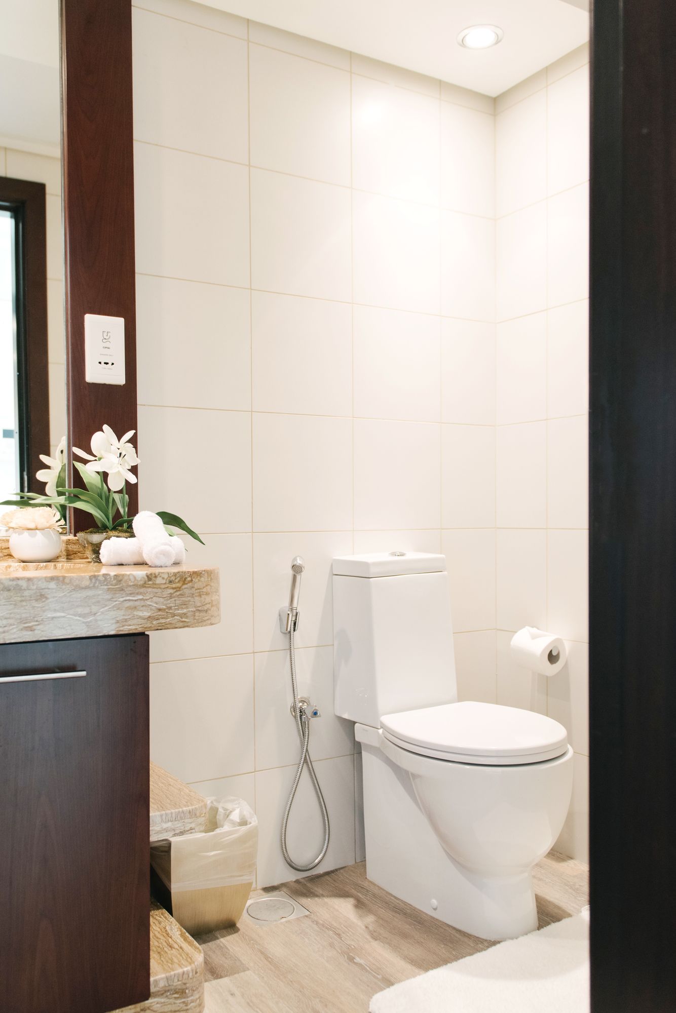 Faraway Homes - Burj Views Luxury