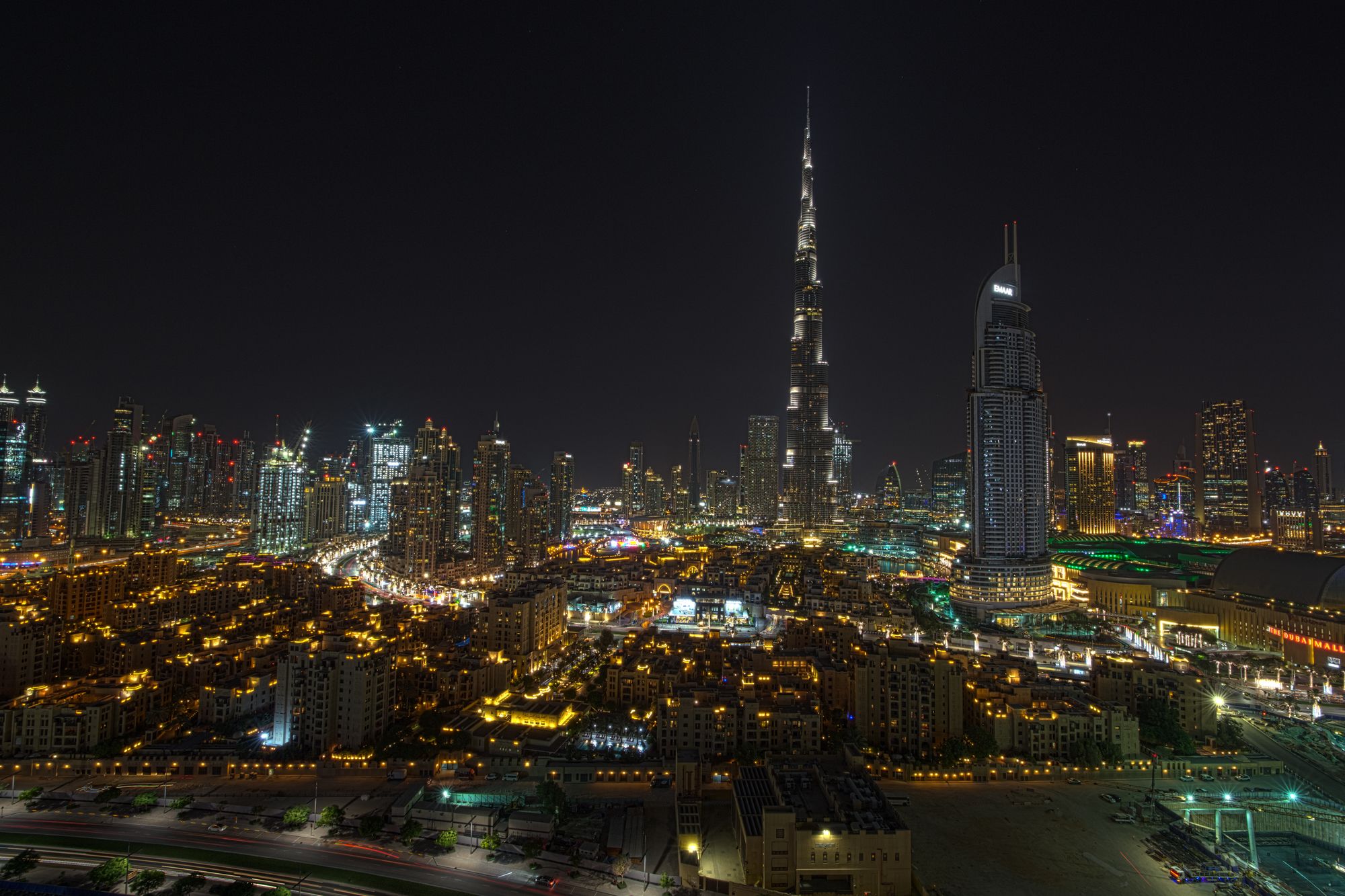 Faraway Homes - Burj Views Luxury