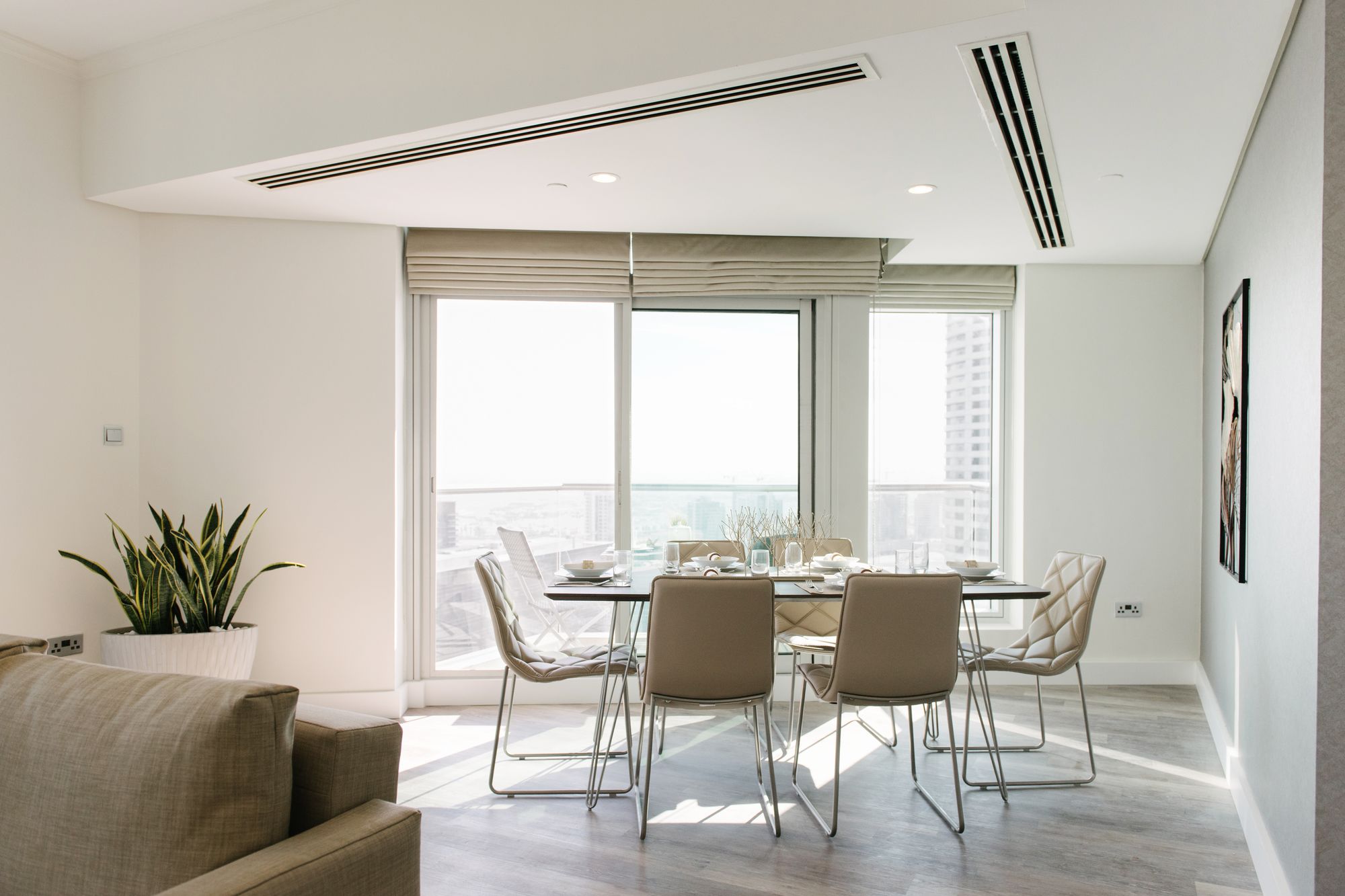Faraway Homes - Burj Views Luxury